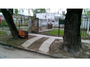Vendo ó Alquilo Casa Frente al Camping Thompson