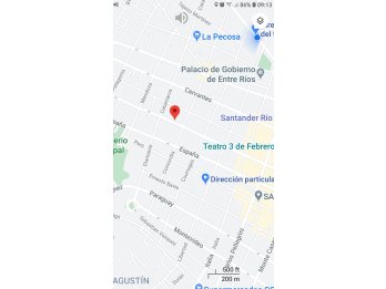 vendo COCHERA P/AUTO MEDIANO-URQUIZA 1530