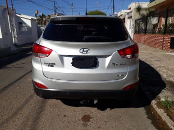 HYUNDAI TUCSON GLS PREMIUM AUTOMATICA 4x4 INMACULADA...!!!