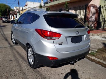 HYUNDAI TUCSON GLS PREMIUM AUTOMATICA 4x4 INMACULADA...!!!