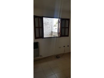 PARTICULAR ALQUILA O VENDE DEPARTAMENTO ZONA PLAZA SAENZ PEÑA