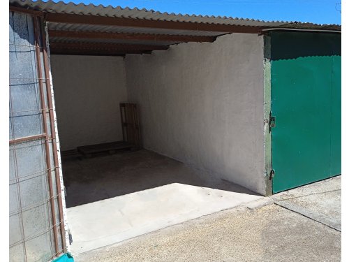 Depósitos / Box para almacenamiento.