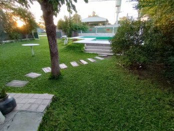 Casa/Casa Quinta Sauce Montrull VENTA