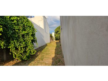 VENDO ULTIMO TERRENO INTERNO ZONA PARACAO