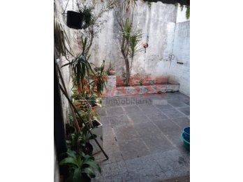 VENDO DUPLEX 2 DORMITORIOS