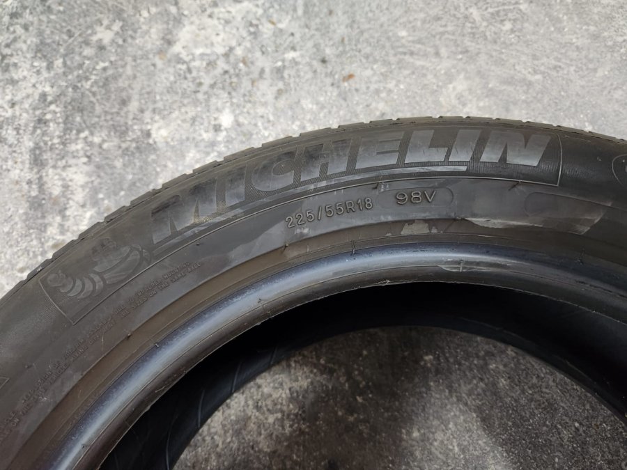 Neumático Michelin Primacy 4 225/55R18