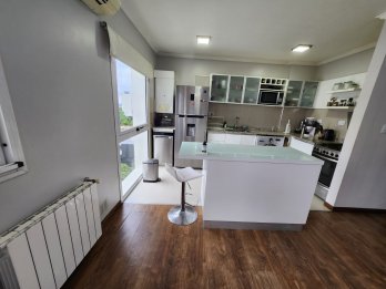 ✅️VENDO PERMUTO PISO EN ZONA PARQUE 3 DOR, 3 BAÑOS, COCHERA