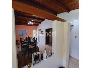¡VENDE! CASA QUINTA EN AMPLIO TERRENO, Villa Urquiza