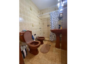 Excelente oportunidad! Gran casa a la VENTA entre Boulevares
