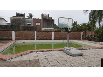 Excelente oportunidad! Gran casa a la VENTA entre Boulevares