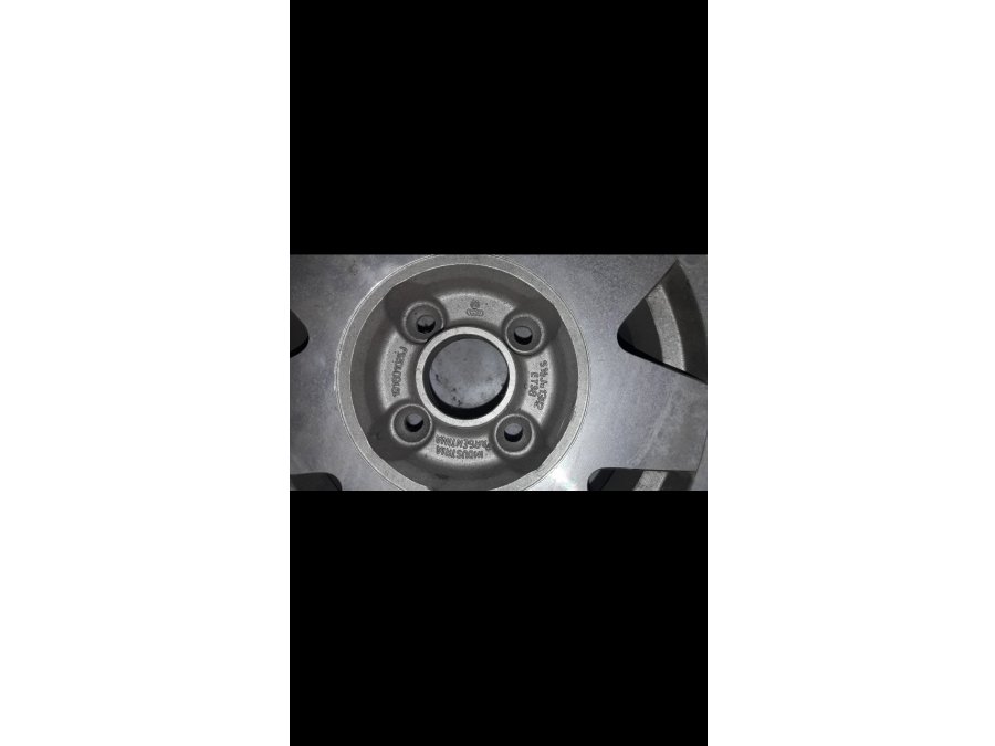 LLANTAS ALUMINIO VW R13 SIETE RAYOS