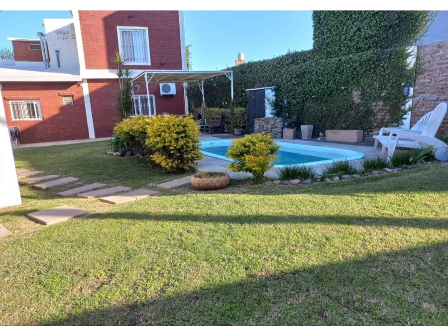 VENTA PROPIEDAD 2 DORM CRISOLOGO LARRALDE PARANA