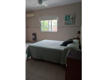 VENTA PROPIEDAD 2 DORM CRISOLOGO LARRALDE PARANA