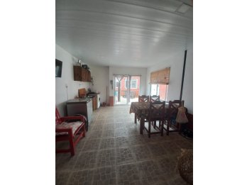 VENTA PROPIEDAD 2 DORM CRISOLOGO LARRALDE PARANA