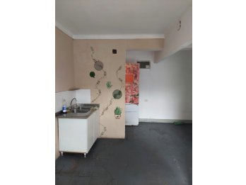 Dueño alquila dpto. ideal para estudiantes frente a peatonal
