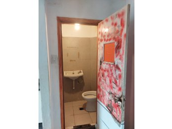 Dueño alquila dpto. ideal para estudiantes frente a peatonal