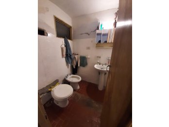 VENDEMOS DPTO DE 3 DORMITORIOS CALLE MONTEVIDEO