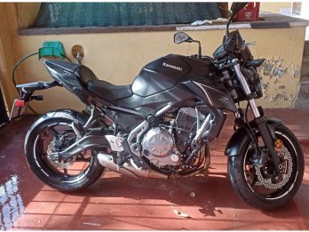 KAWASAKI Z650 ABS 2017 IMPECABLE