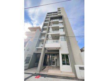 VENDO HERMOSO MONO A ESTRENAR EN PLENO CENTRO