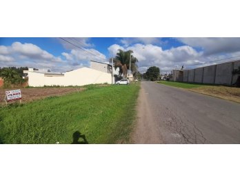MEDIA HECTÁREA EN VENTA, ZONA SUR DE PARANÁ!