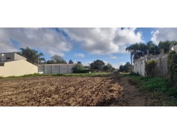 MEDIA HECTÁREA EN VENTA, ZONA SUR DE PARANÁ!