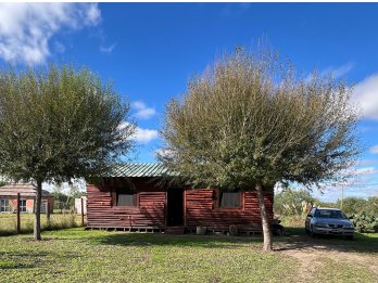 Vendo casa quinta en sauce montrull