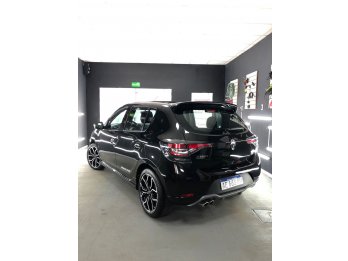 Unico Renault Sandero 2.0 Rs 145cv 2021 c/ 9.800 km