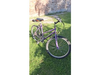 VENDO BICICLETA  DAMA