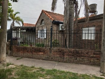 CASA EN VENTA 3 DORM SAN BENITO PARANA