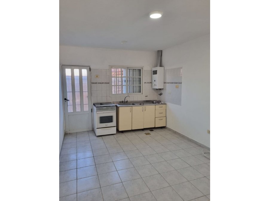 Alquilo Duplex impecable centrico