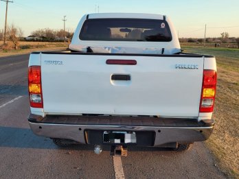 VENDO TOYOTA HILUX 2.5 4X2 EXCELENTE!