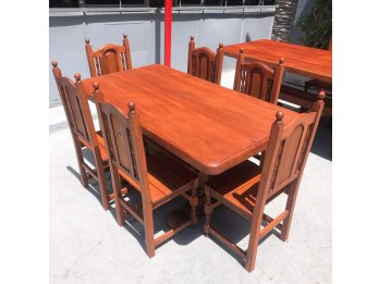 Juego de comedor algarrobo nuevo