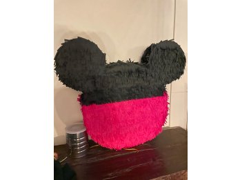 Vendo Piñata + Cartel tipo Banner de Mickey y Minnie