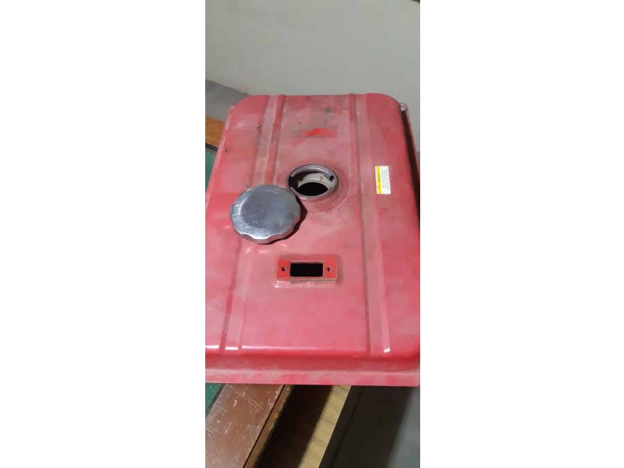 vendo tanque de combustible de grupo electrógeno