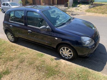 CLIO 1.2 2011 Escucho Ofertas