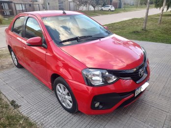 Toyota Etios XLS 4 Puertas Full 70000 kms Rec. Menor