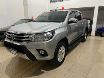 Hilux srv unica !