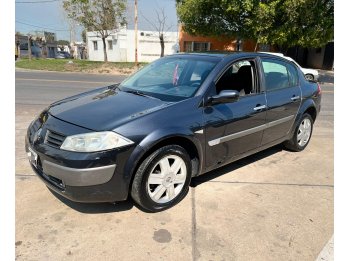 Vendo Renault Megane ll 1.6 LUXE