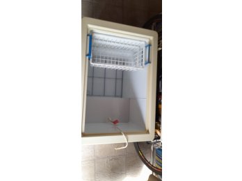 VENDO FREEZER GAFA 205 LITROS