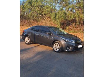 Vendo Corolla XEI 2017  Unico Dueño