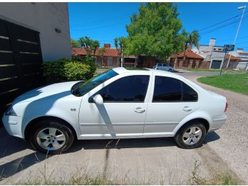 Volkswagen Bora 2.0 Triptronic 2011