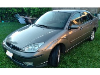 VENDO FORD FOCUS GHIA FULL