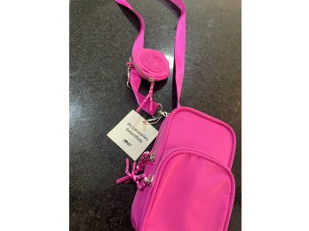 Vendo cartera porta celular 47 Street