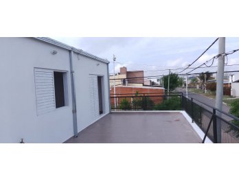 ALQUILO DEPARTAMENTO BARRIO SOLVENCIA SAN BENITO