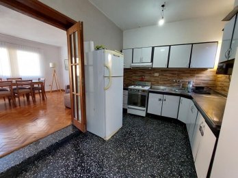 PARTICULAR VENDE CASA EN PH - ZONA CENTRO