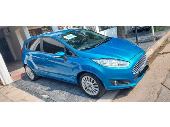 VENDO/PERMUTO: FORD FIESTA SE (MANUAL)