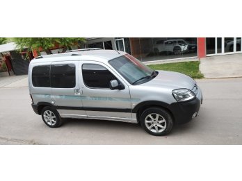 PARTNER 1.6 HDI PATAGONICA VENDO PERMUTO