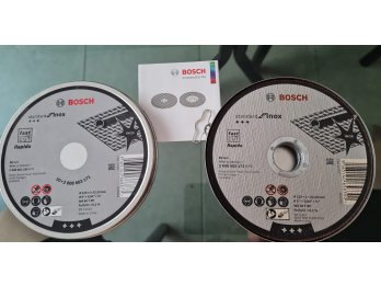 Vendo 30 Discos de corte Bosch 125x1 - Estuche metálico