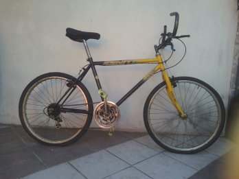 Bicicleta MTB 7 velocidades R24