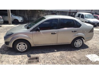 Ford Fiesta Max 2012